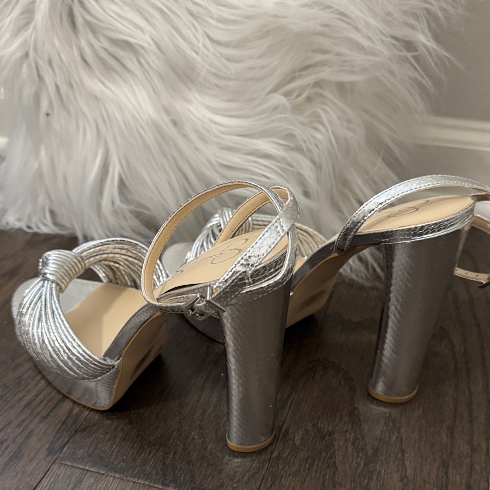 Jessica Simpson Metallic Silver Heels - Picture 4 of 4